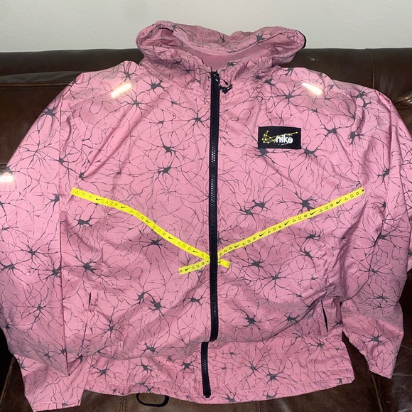 Nike Ultra Jacket - Picture 3 of 5